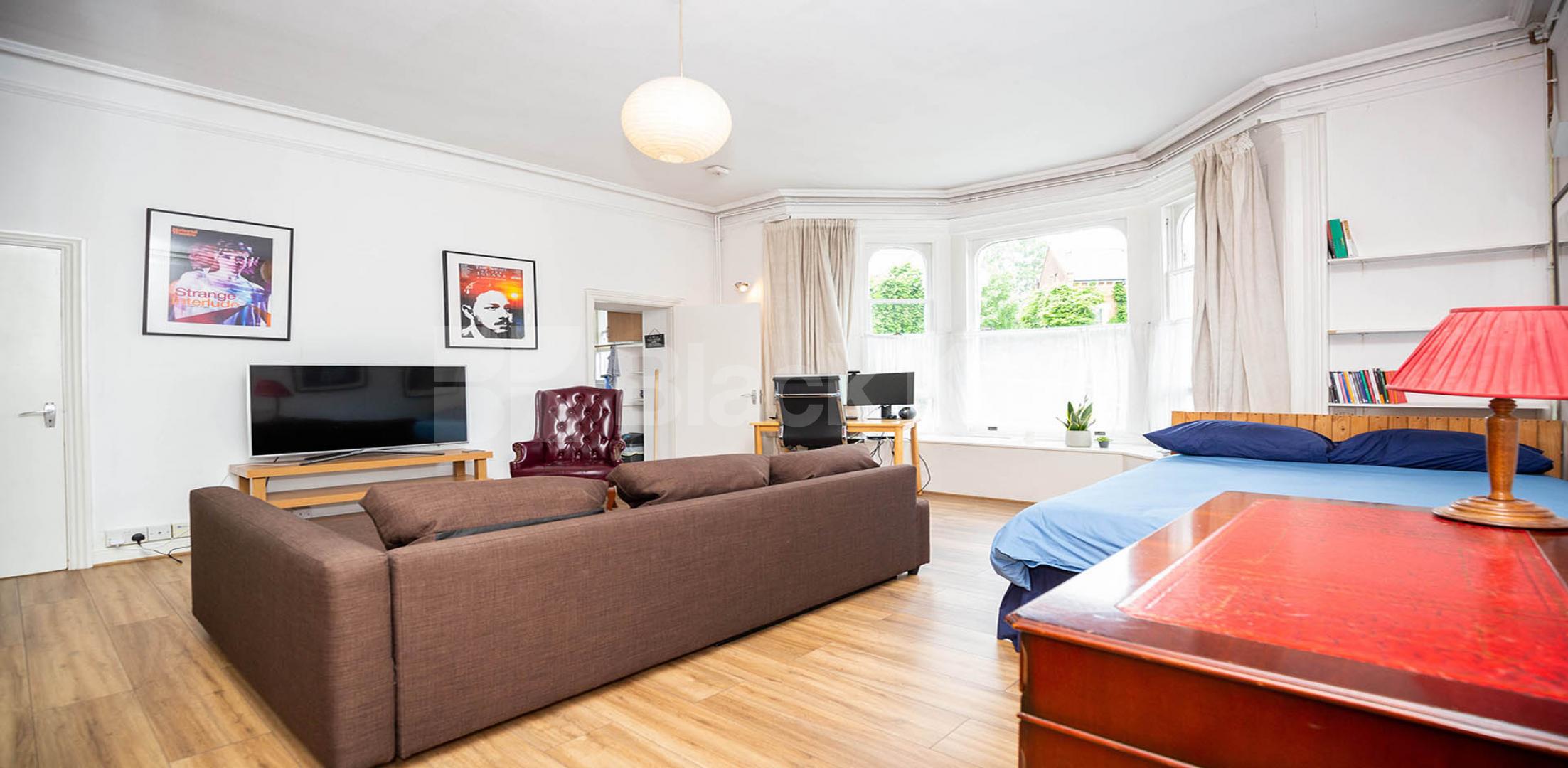 			Studio Apartment, 1 bath, 1 reception Studio			 Cromwell Avenue, HIGHGATE